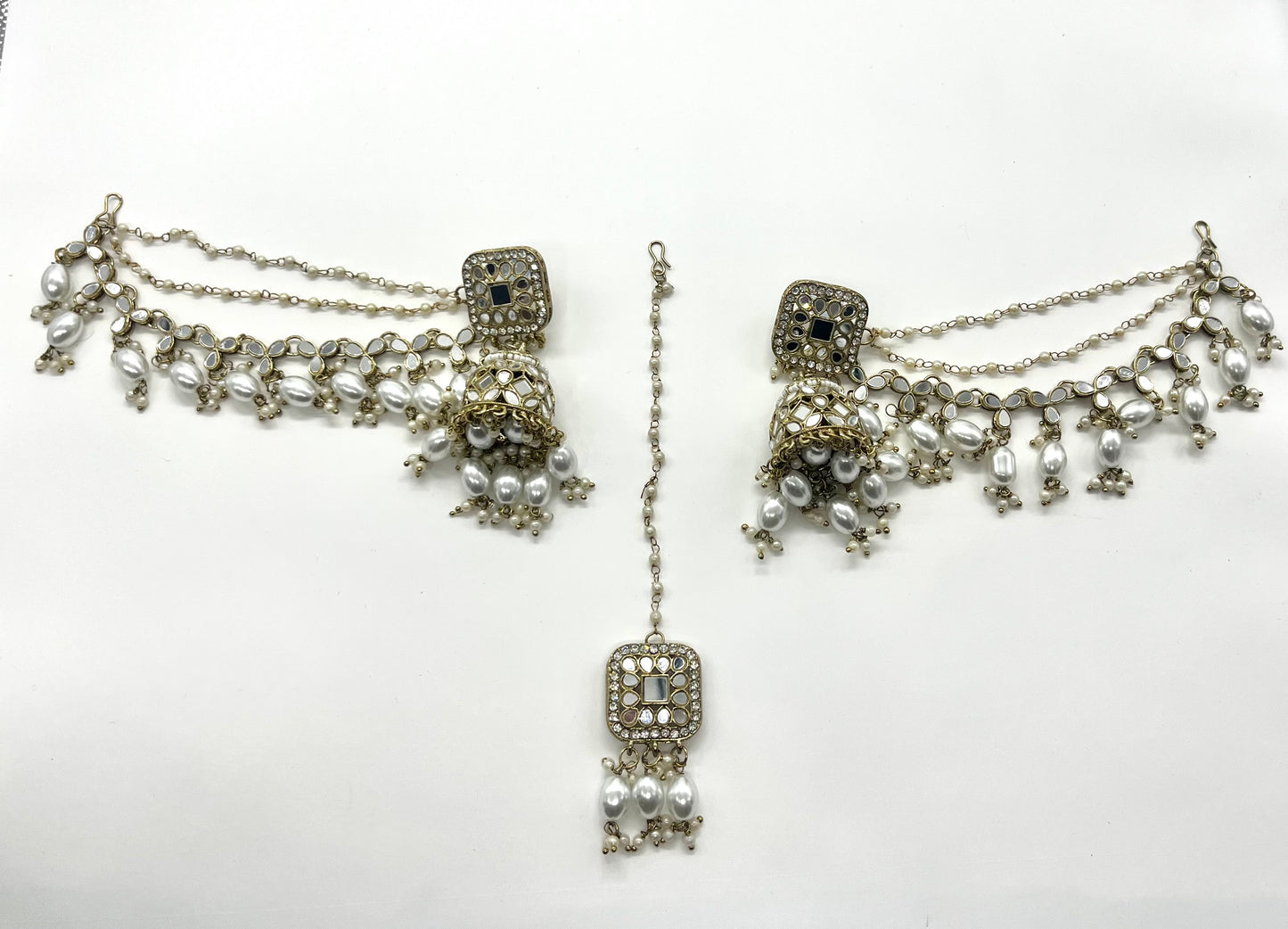 Silver Earchain and Maang Tikka