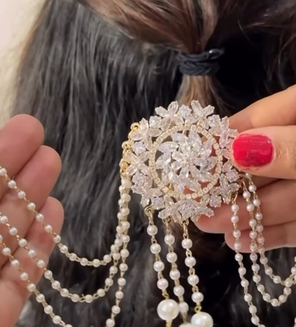 Crystal hairpin with chain