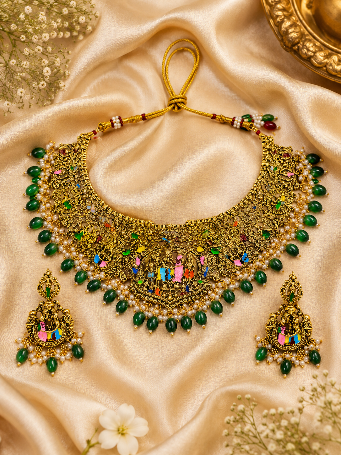 GREEN ROYAL NECKLACE