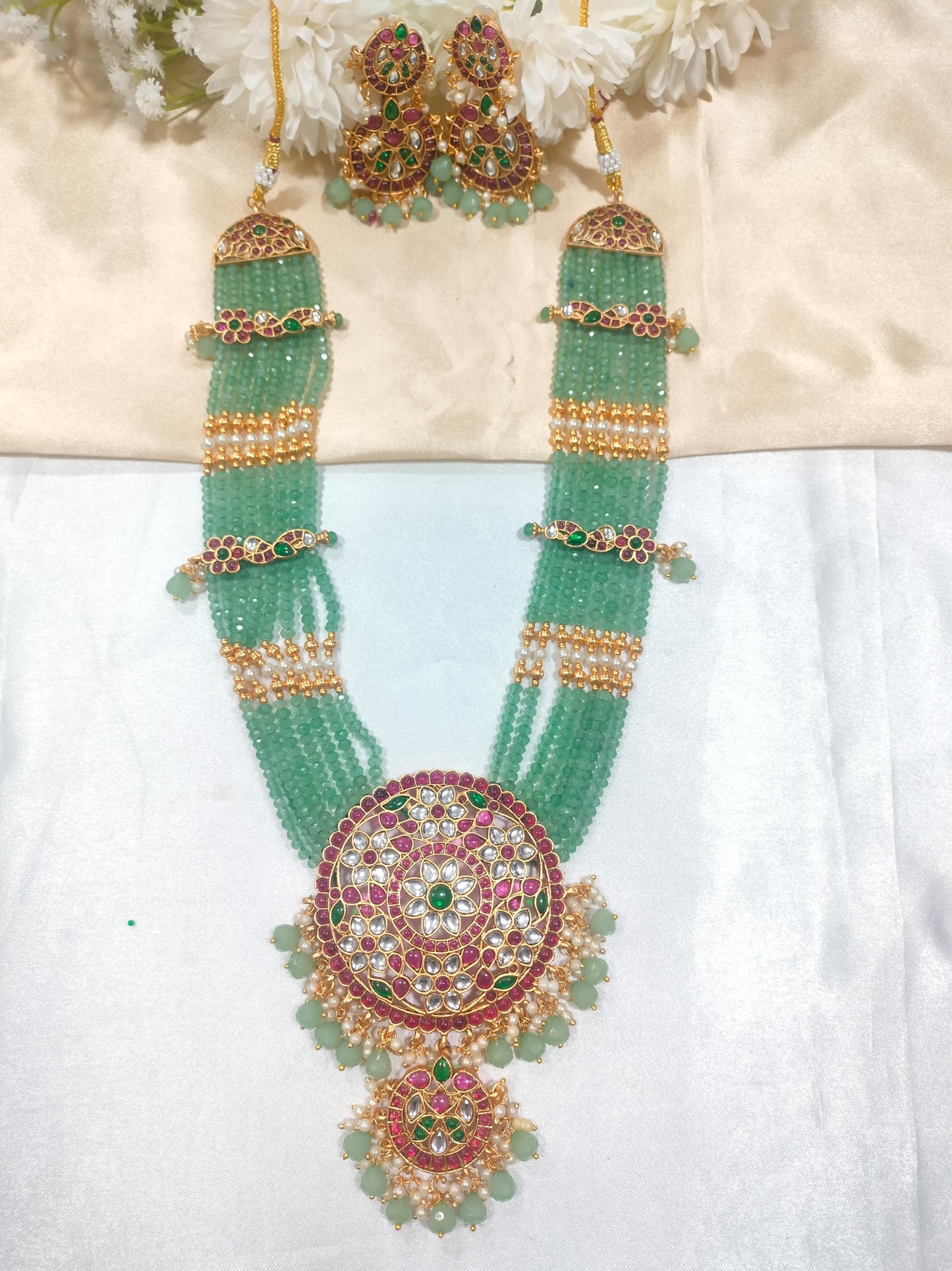 Antique Haram (Green)