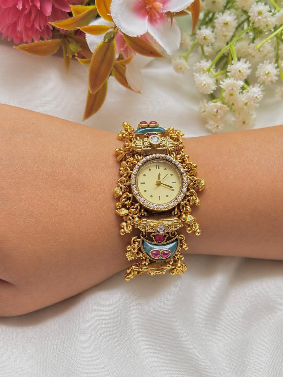 Kalira Regal Watch