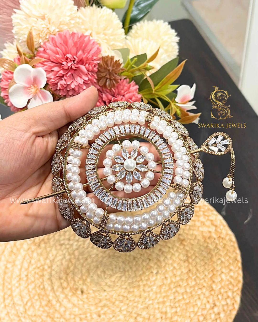 Large Mehendi Pearl Bun (metal)