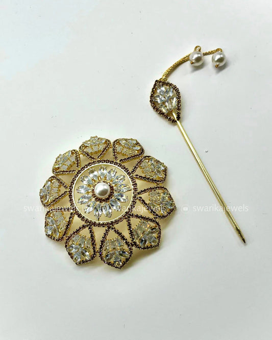 Gold Flower Mini Bun (metal)