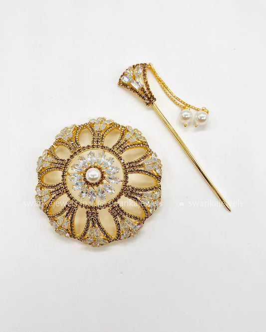 Gold Classy Mini Bun (metal)