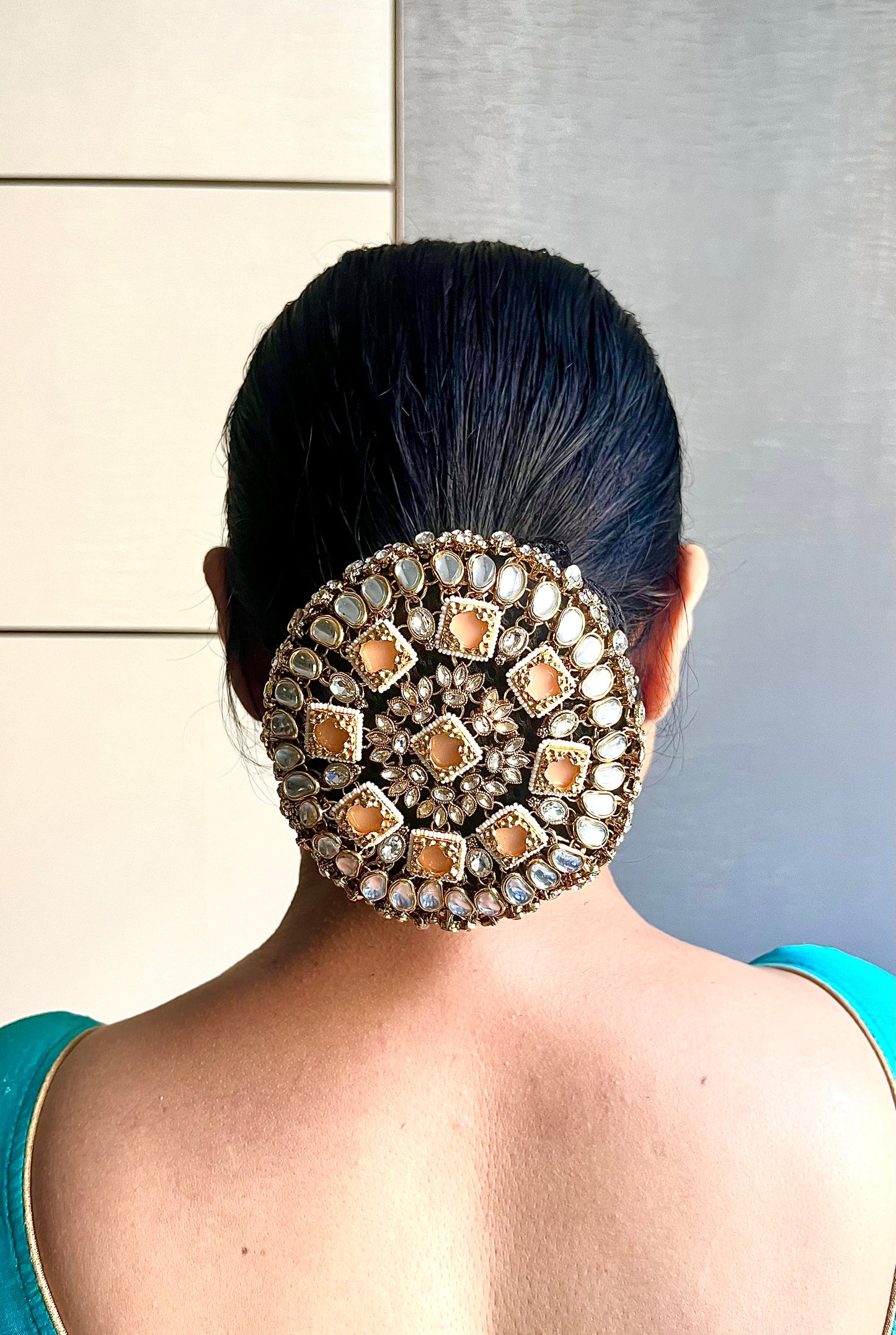 Bead Kundan Bun