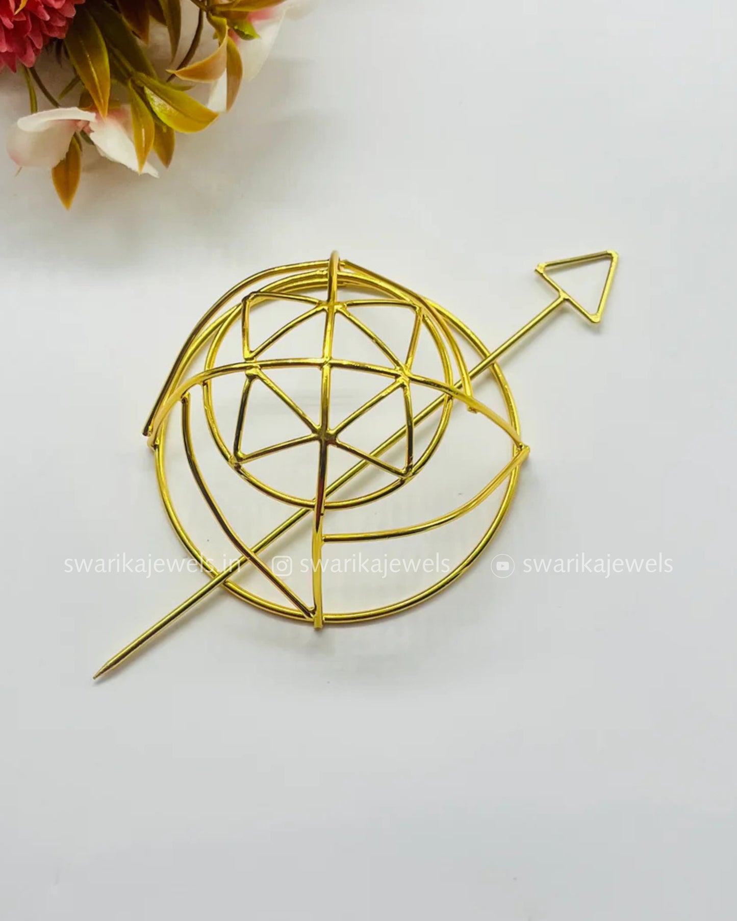 Gold SASSY Bun (metal)