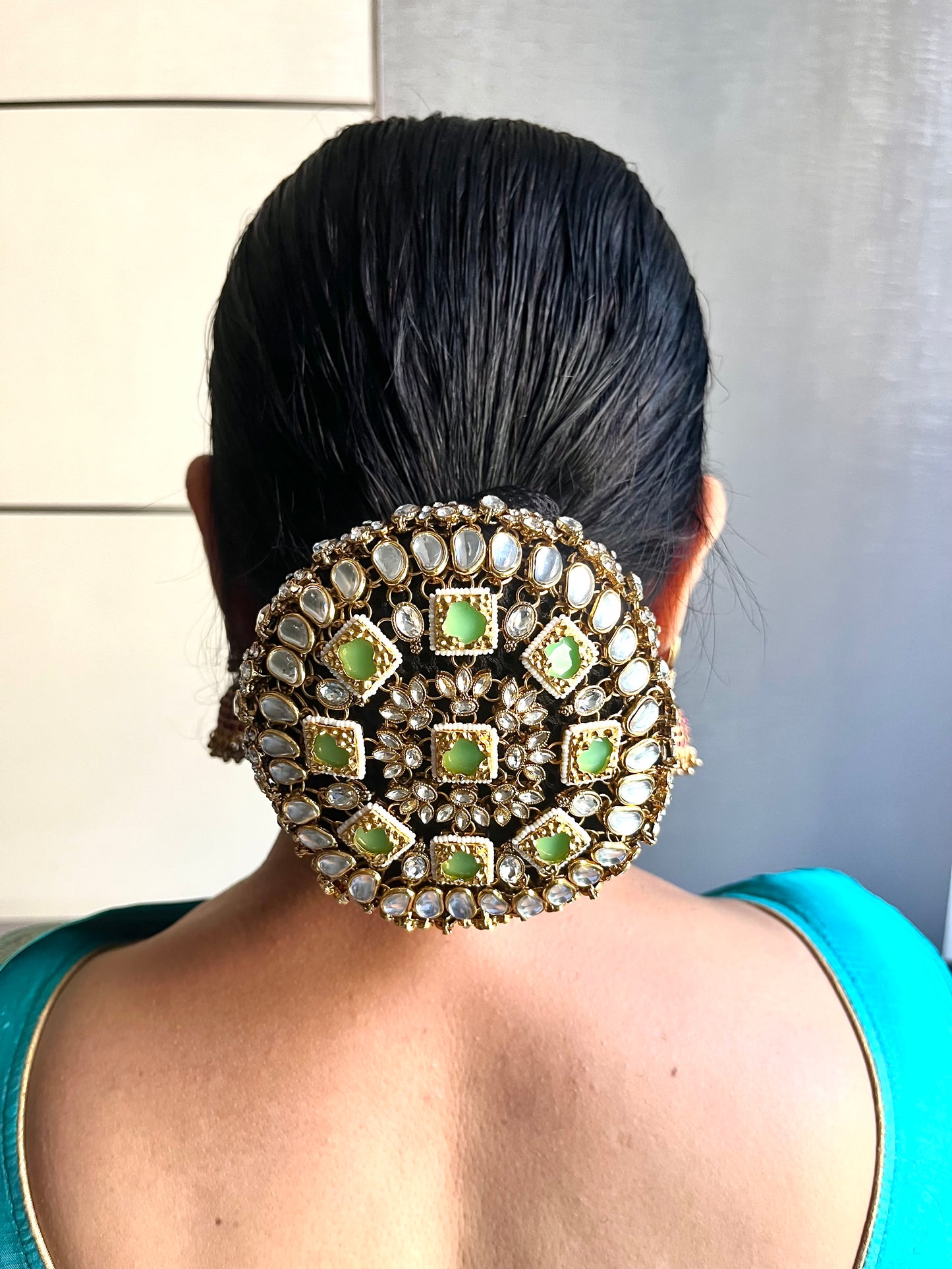 Bead Kundan Bun