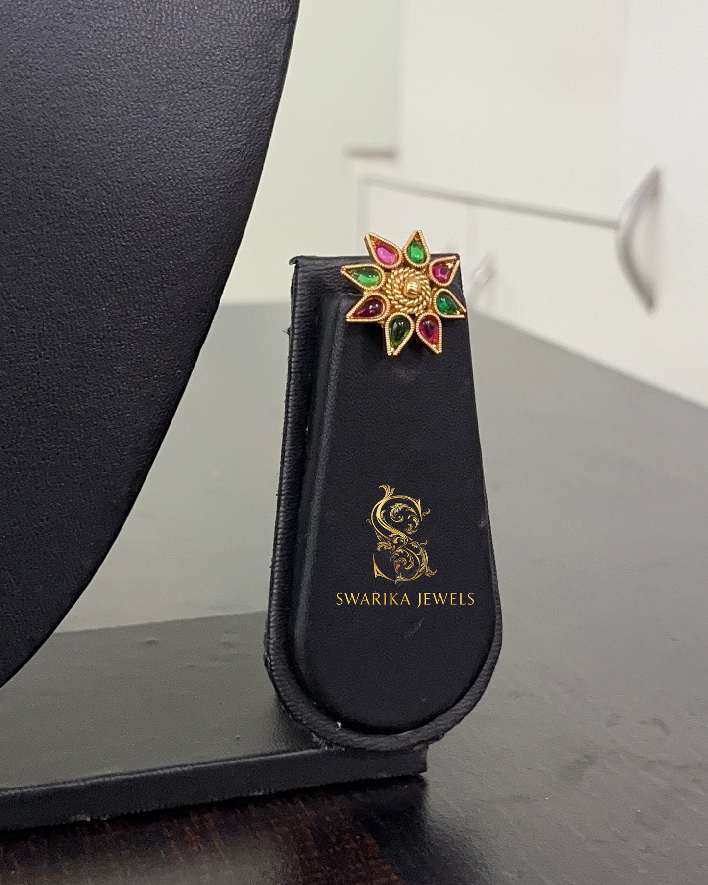 Small Neclace Kemp (Pure Brass)