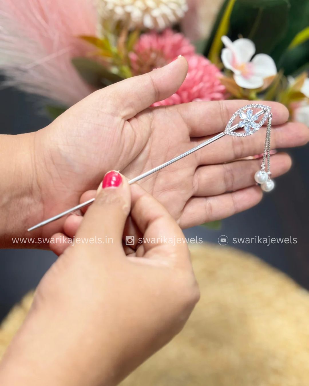 Large Silver Hue bun (metal)