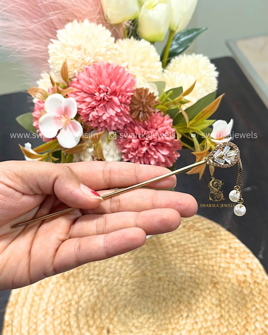 Large Mehendi Pearl Bun (metal)