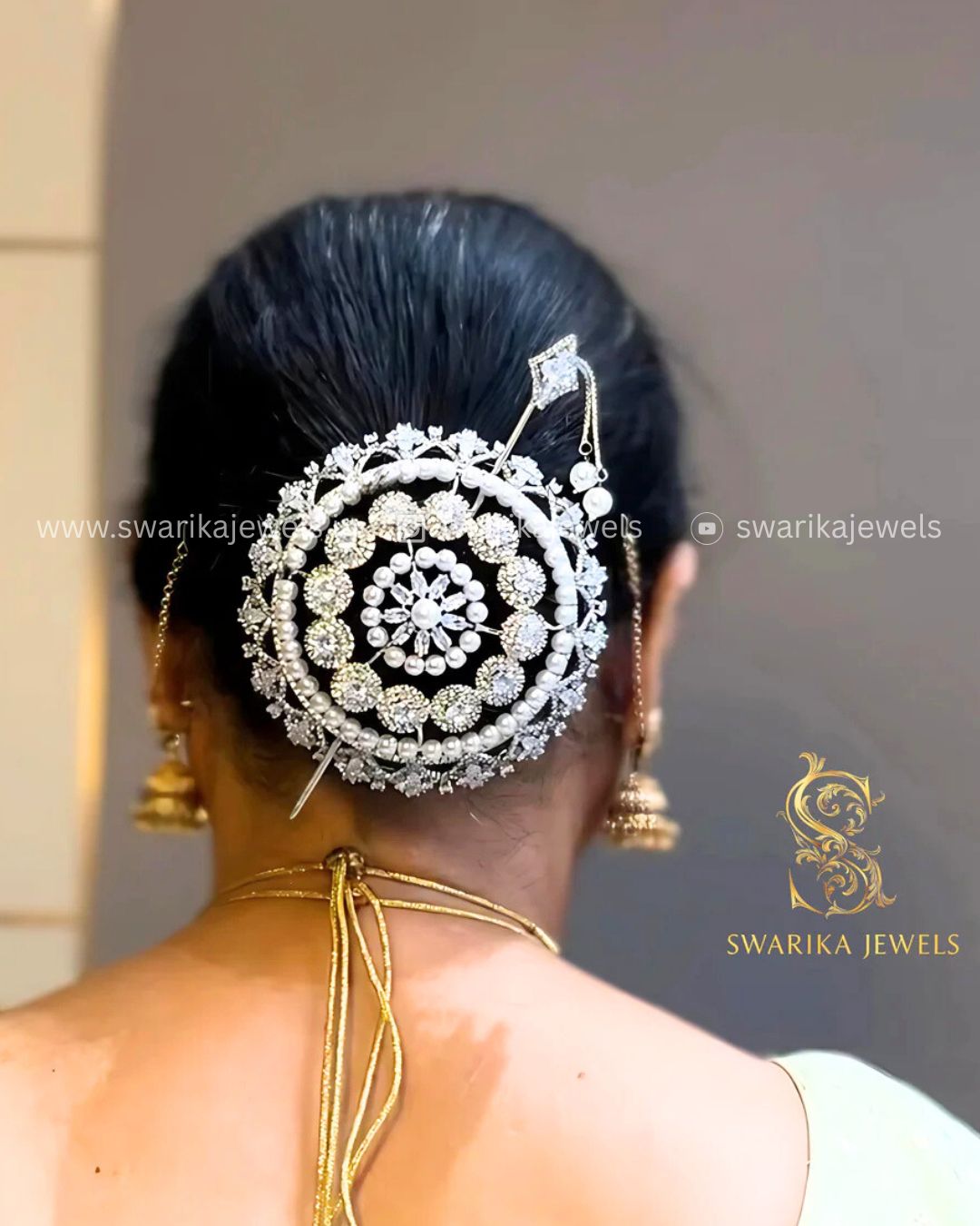 Silver PEARL Bun Medium (metal)