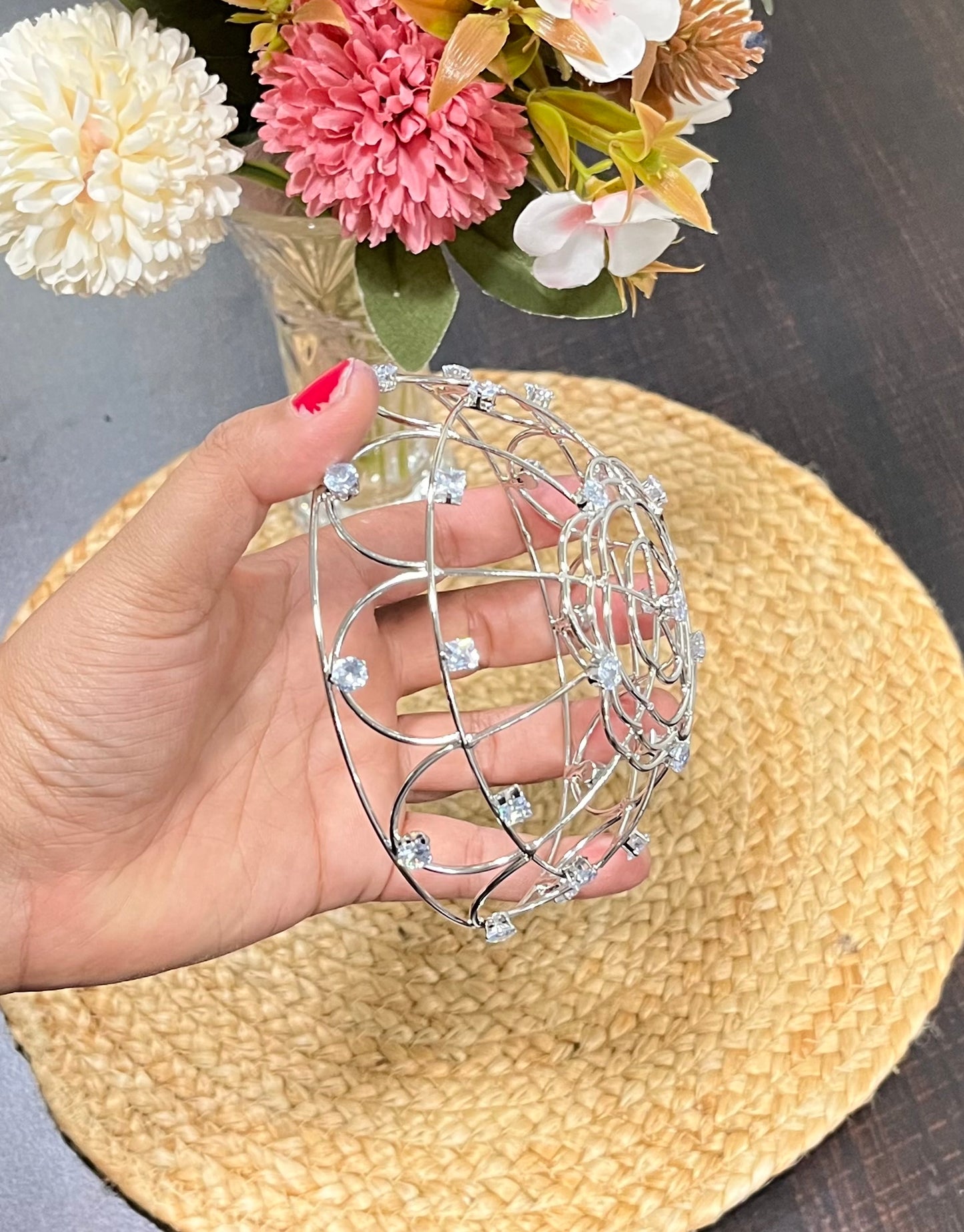 Silver Metal Large BUN