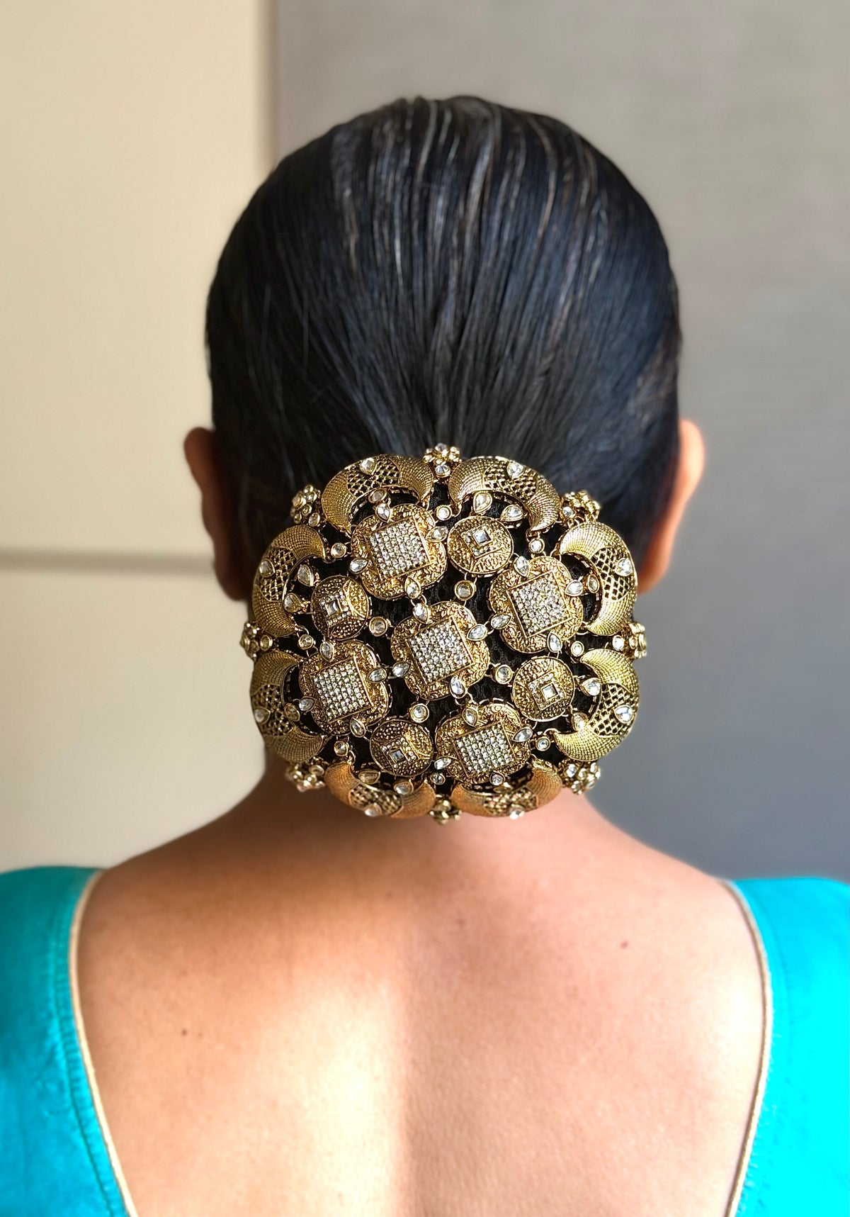 Seher Gold Bun