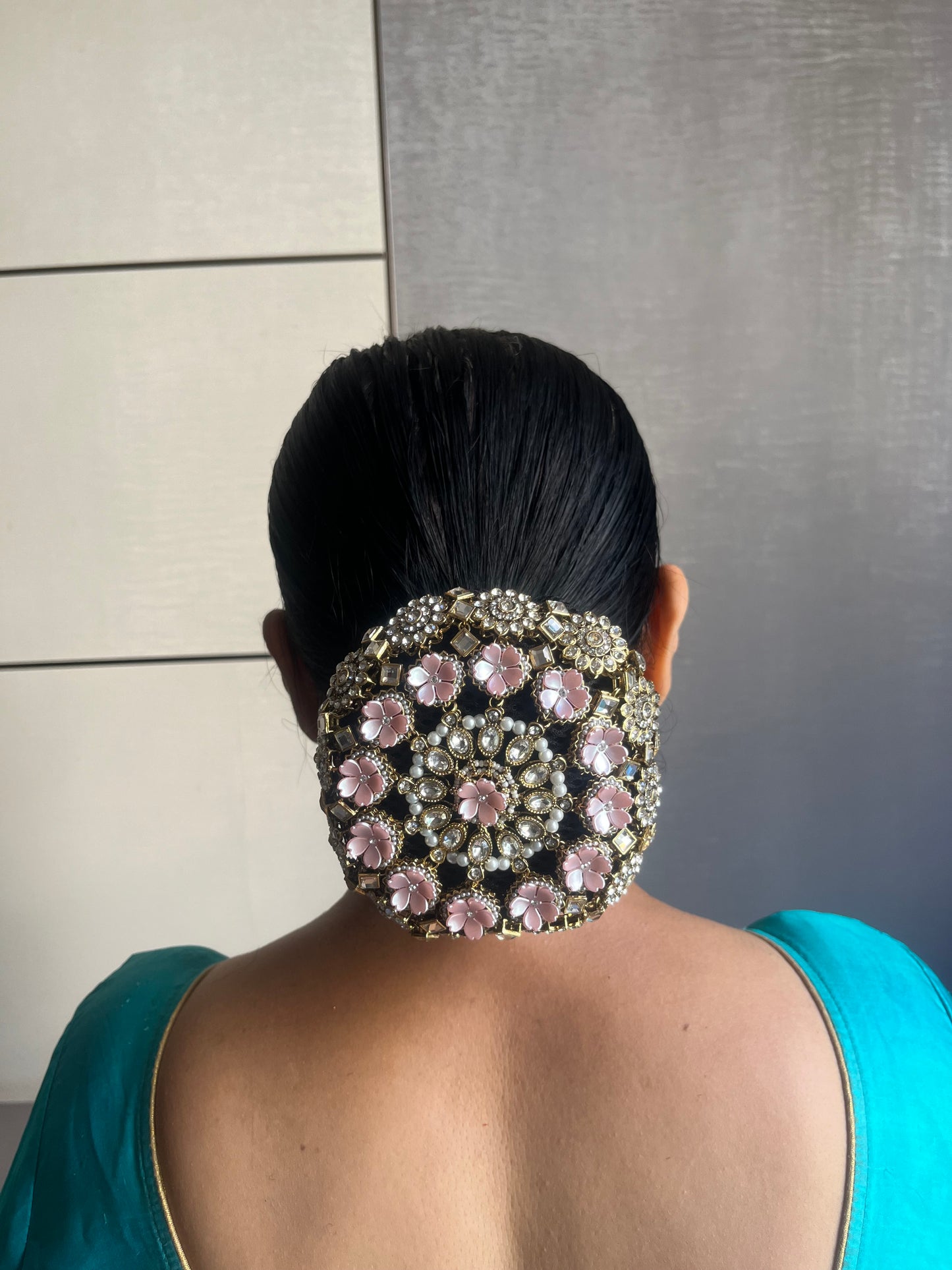 Crystal Bun (3 colours)