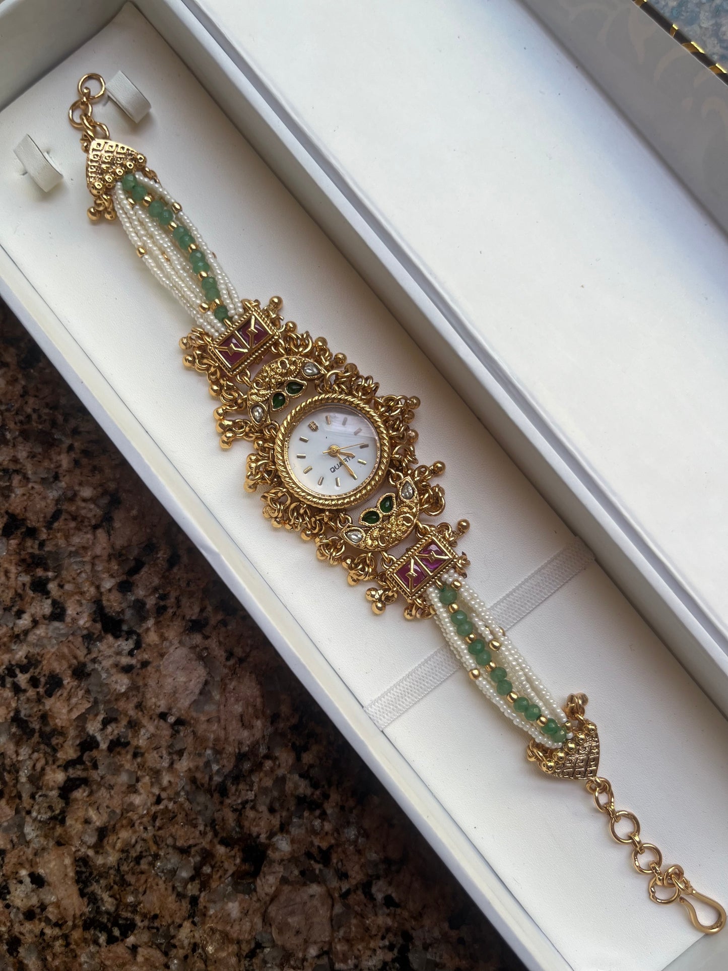 Saaj Heritage Watch (White)