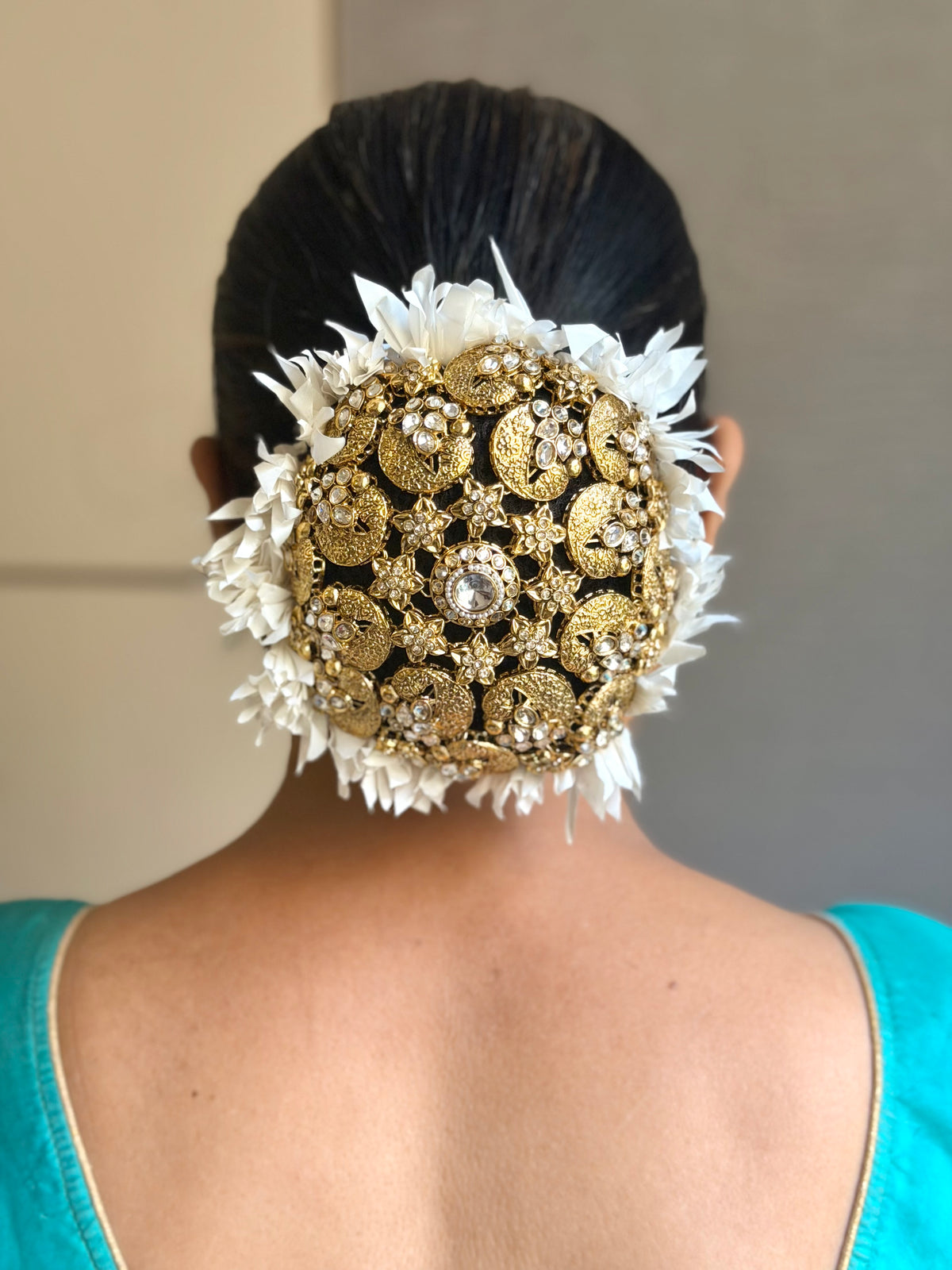 Gajra Gold Bun