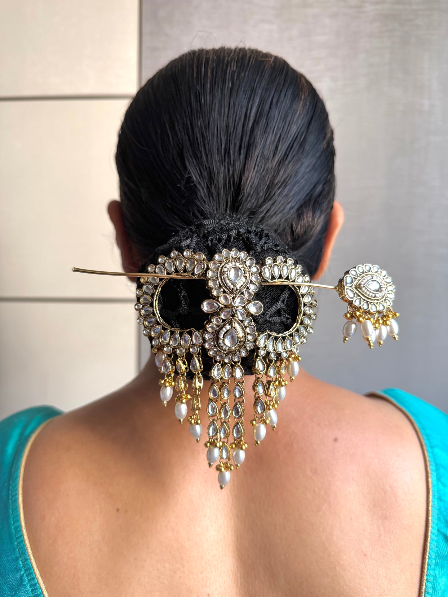Metal Raima Bun