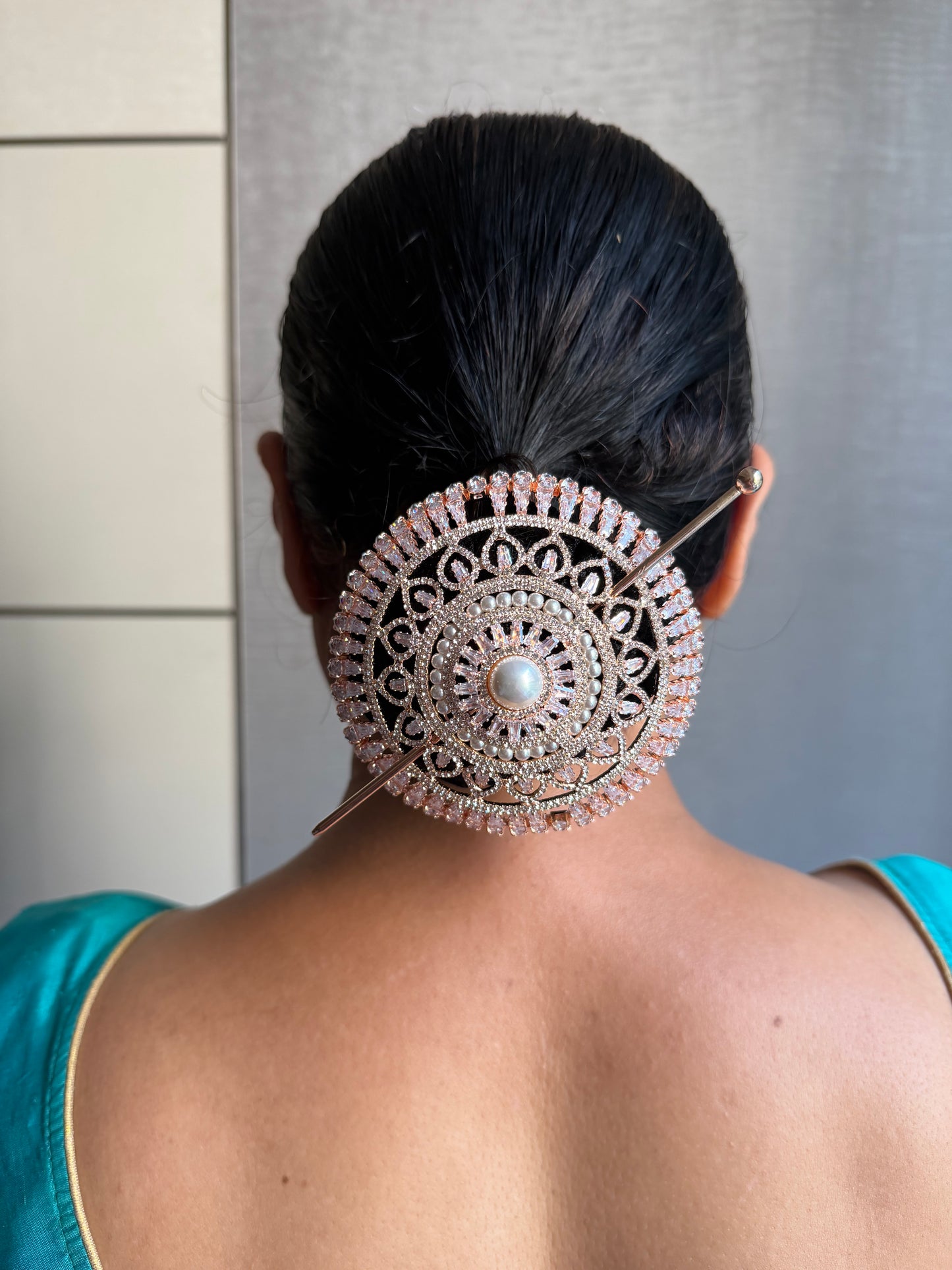 Rivayat Rosegold Bun