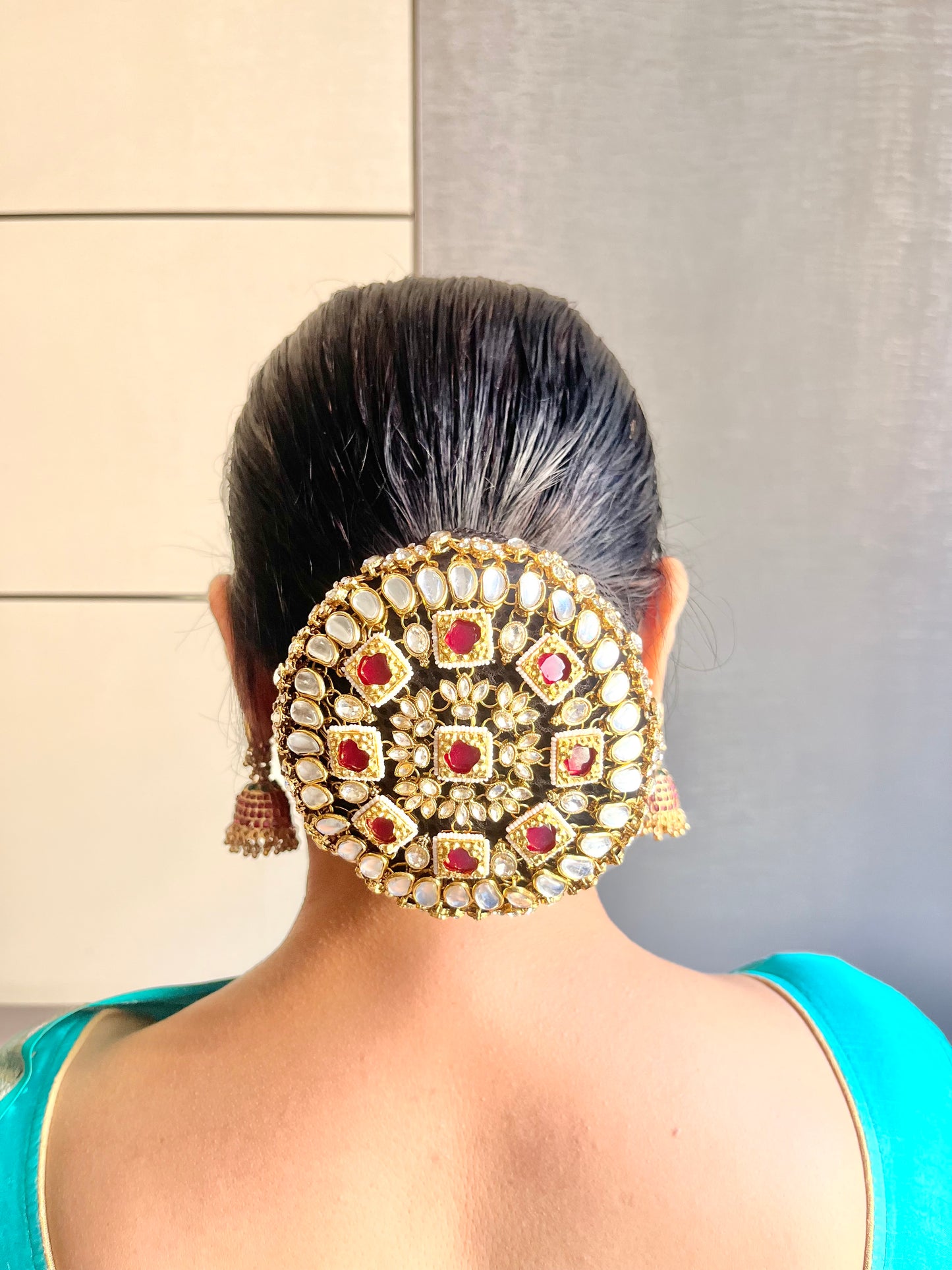 Bead Kundan Bun