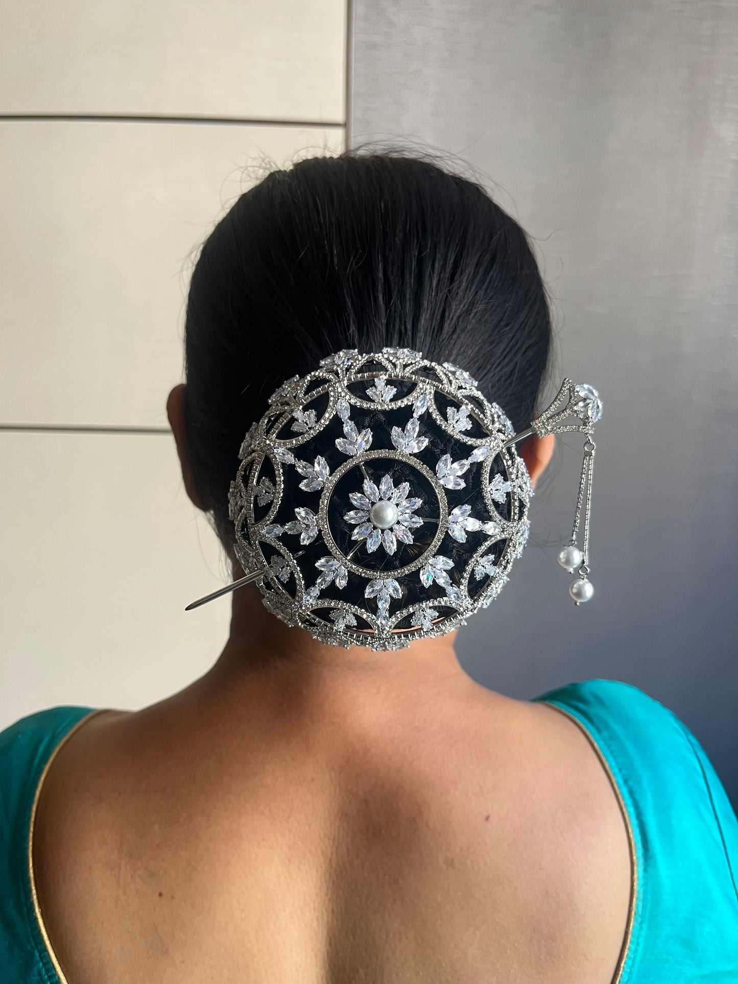 Lotus Hairbun