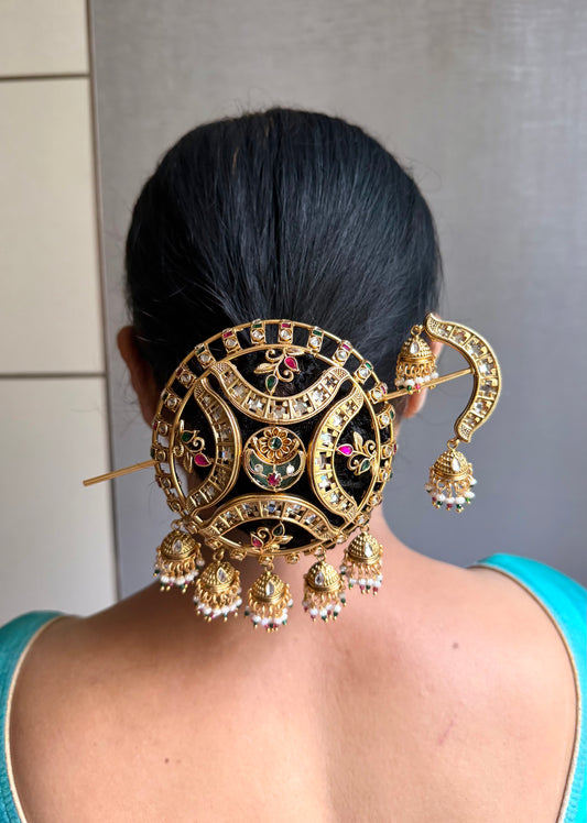 Jhumki Bun Multicolour
