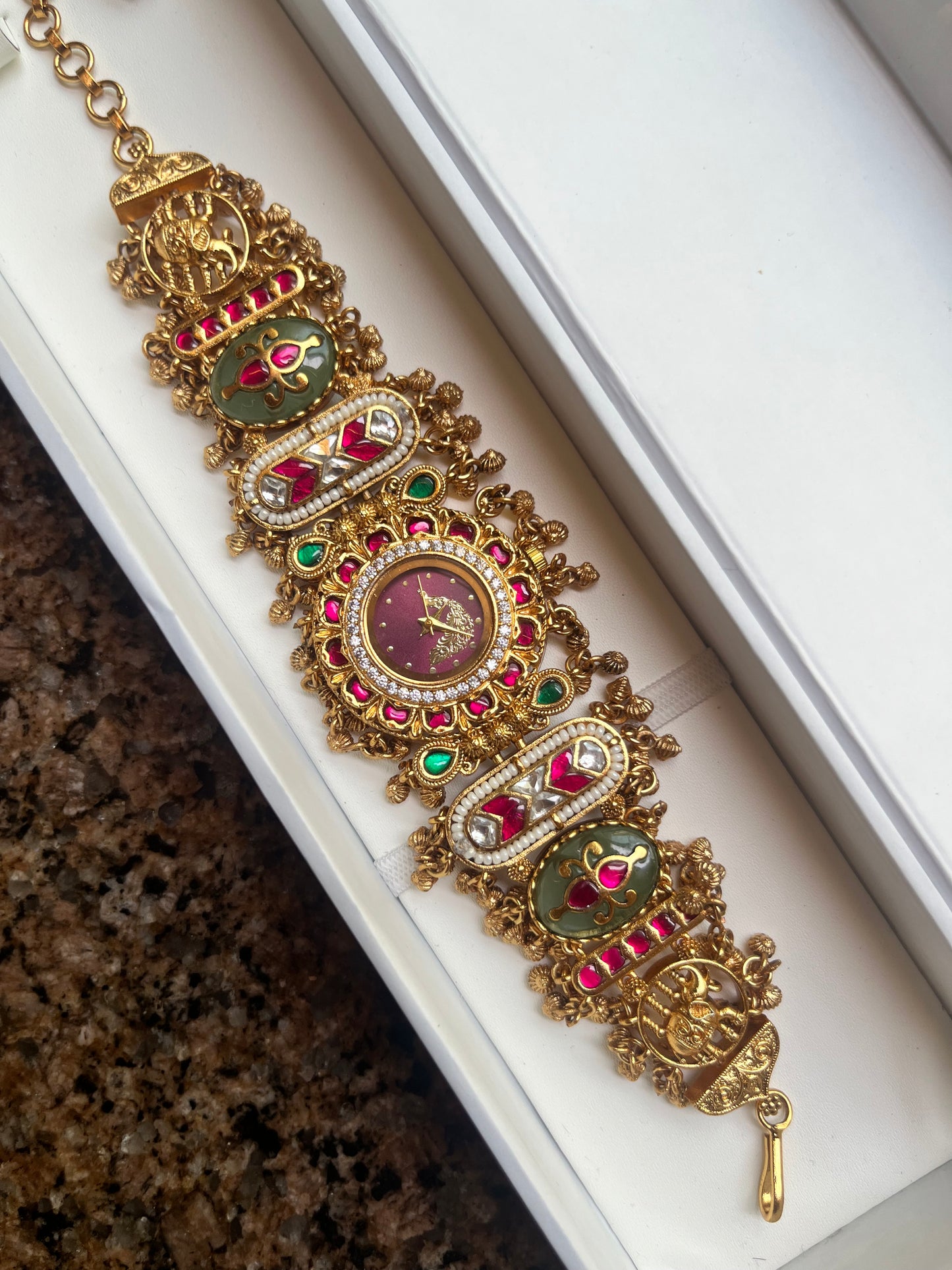 Mayra Watch (Dark Pink)