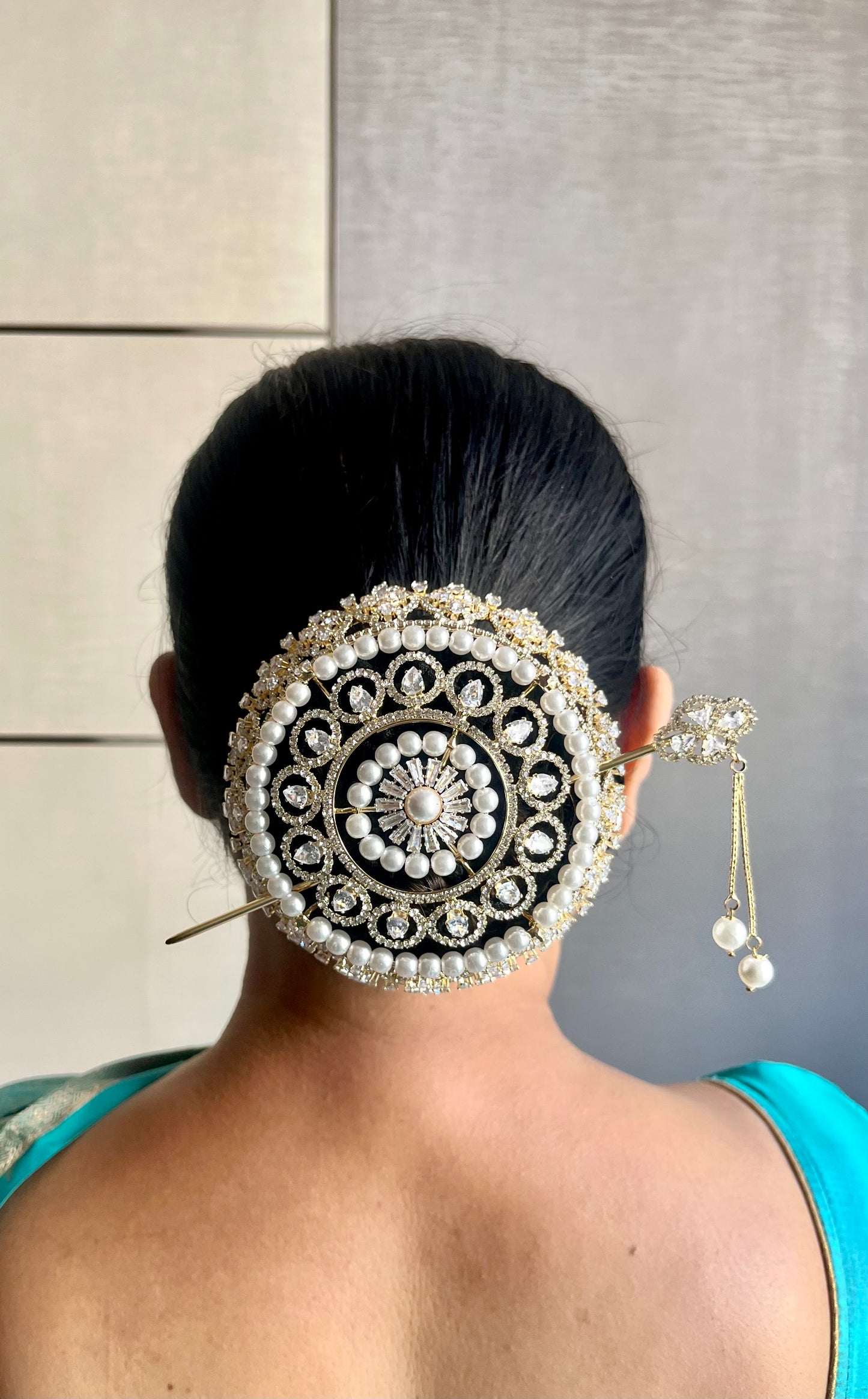 Pearl Royal Bun