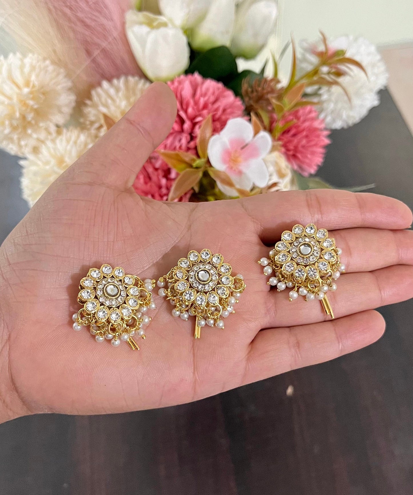 Brass Bead Bun (3 pieces)