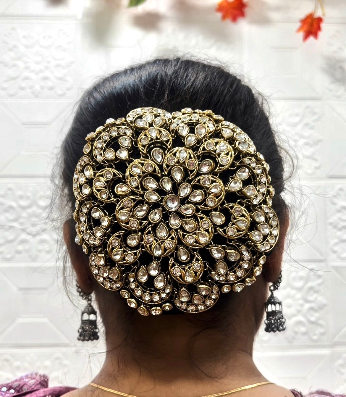 Black Flower Bun (fairytale)