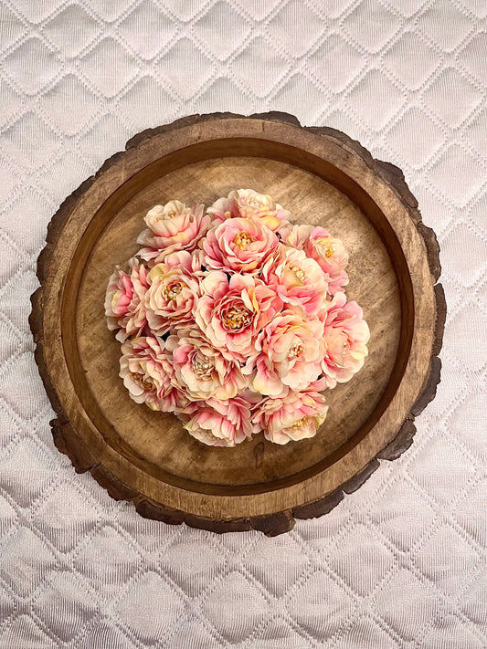 Peach Exotic Flower Bun