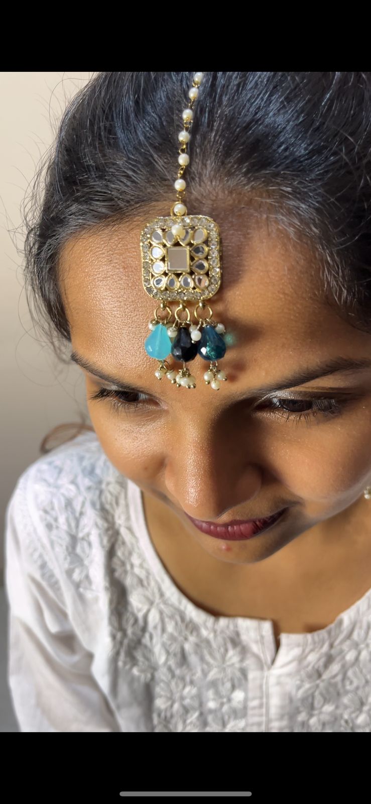 Multicoloured Earring and Mangtikka