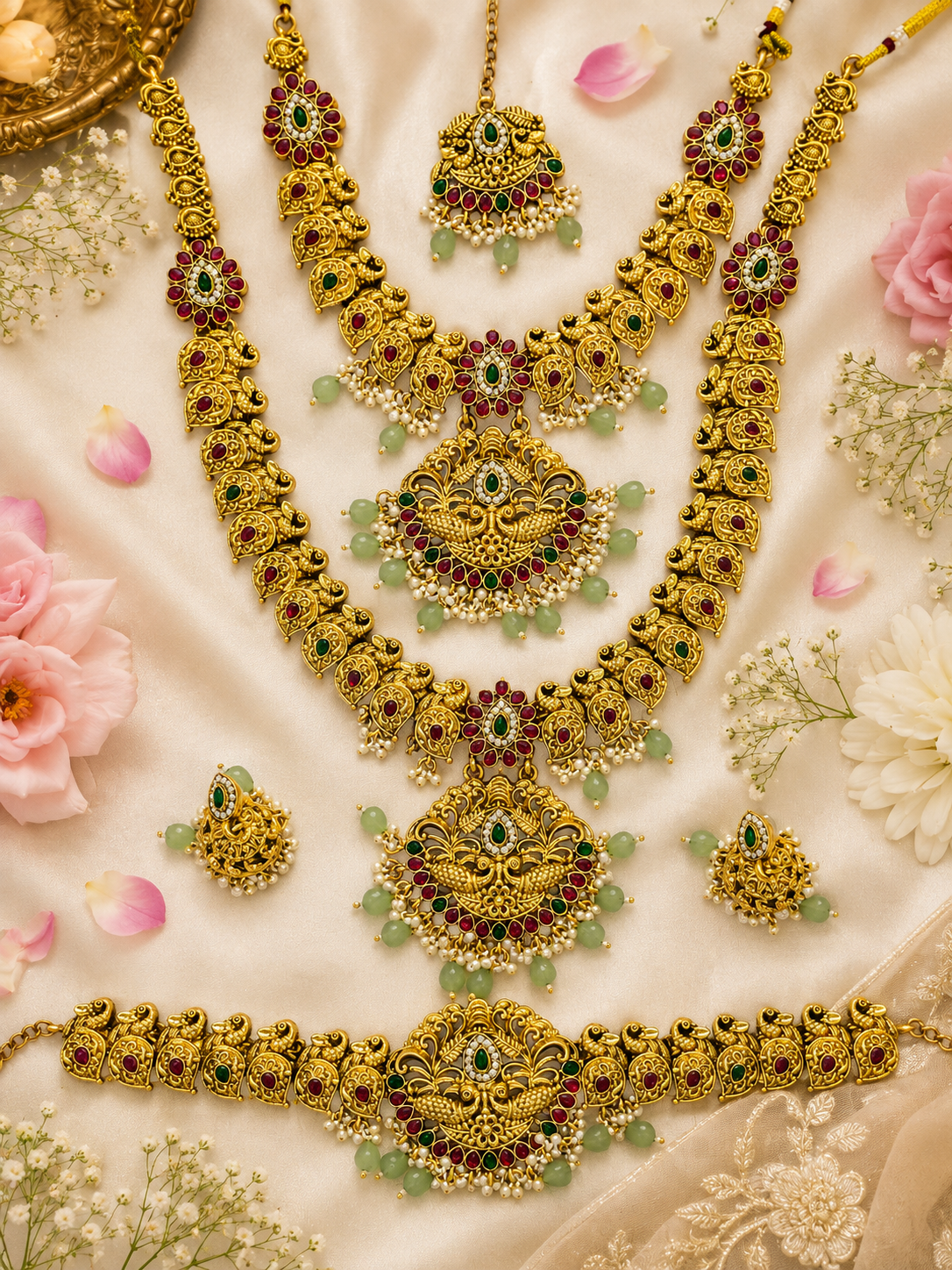 Regal bridal set