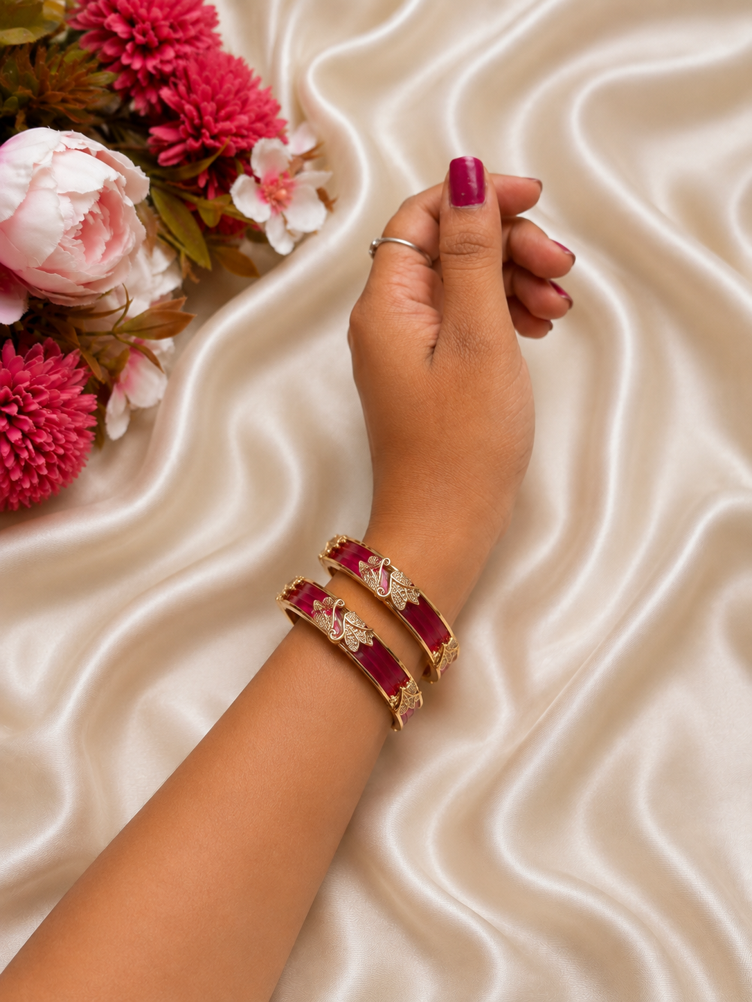 Interchangeable bangle set E (72 plastic bangles + 2 kadas)