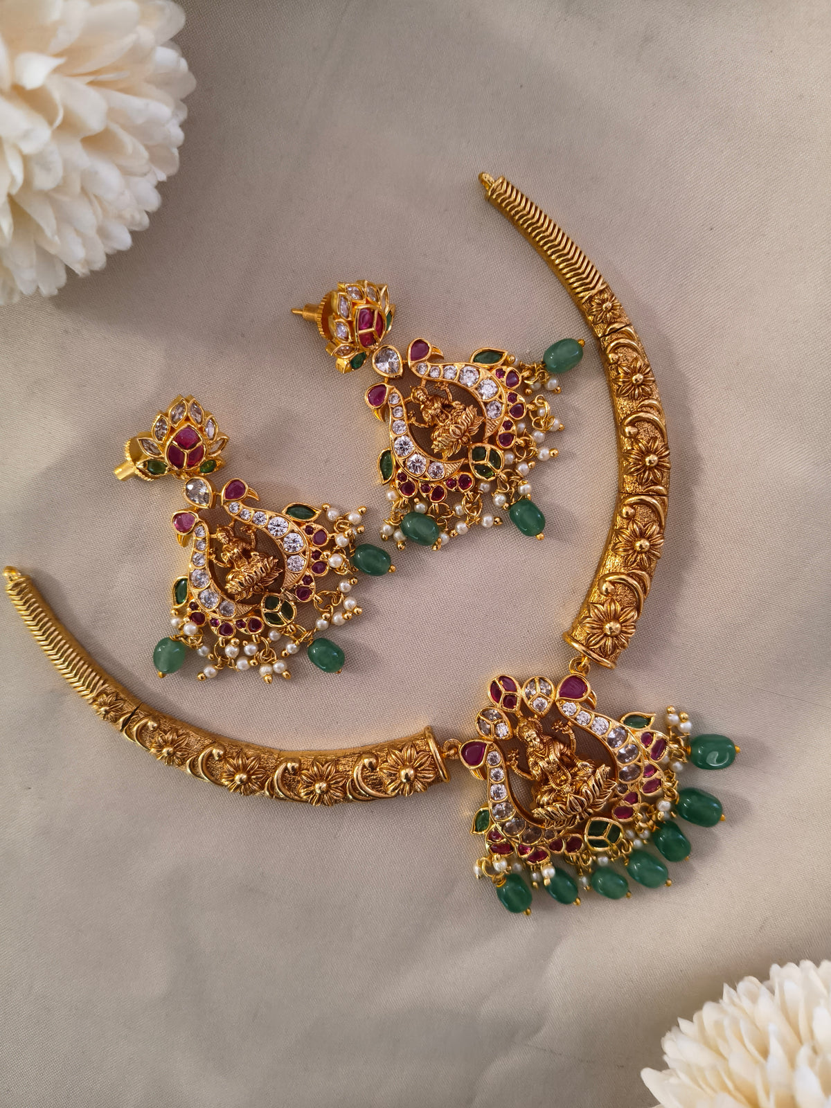 Temple Hasli Green Necklace
