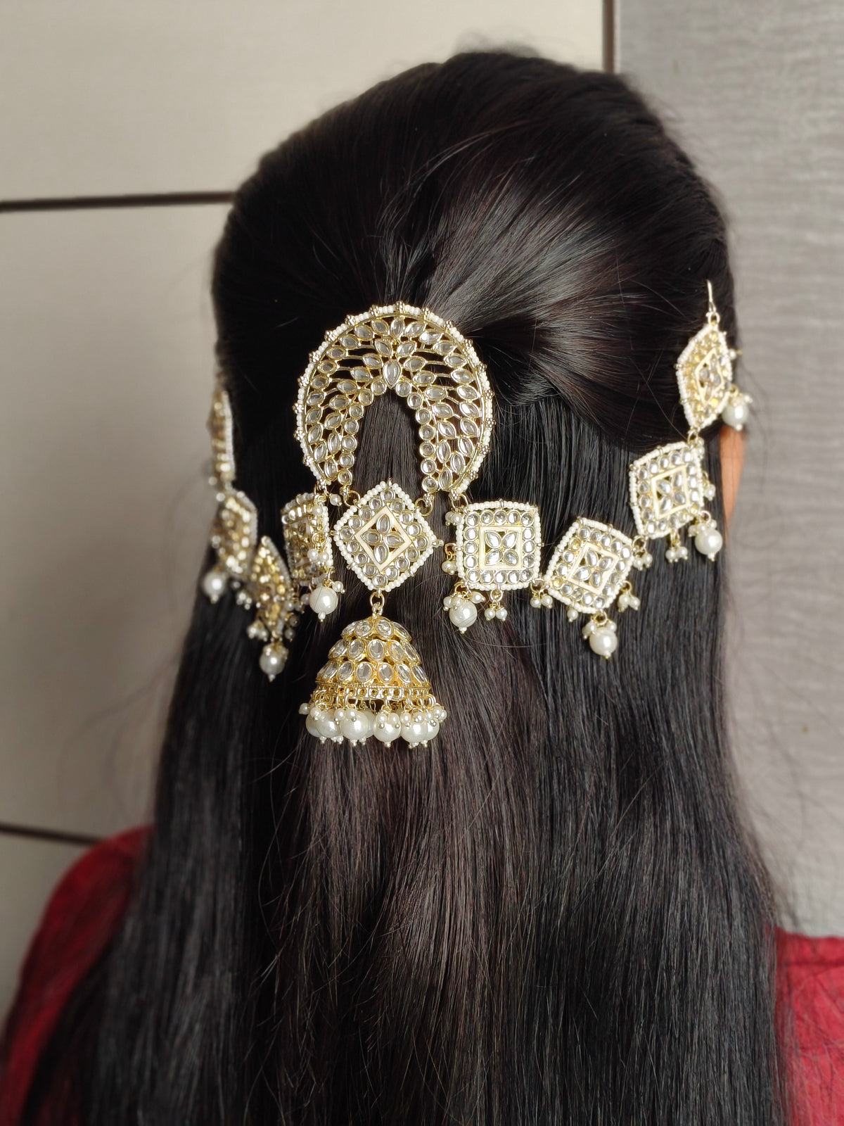 White Silver Jada Billa with Maatil