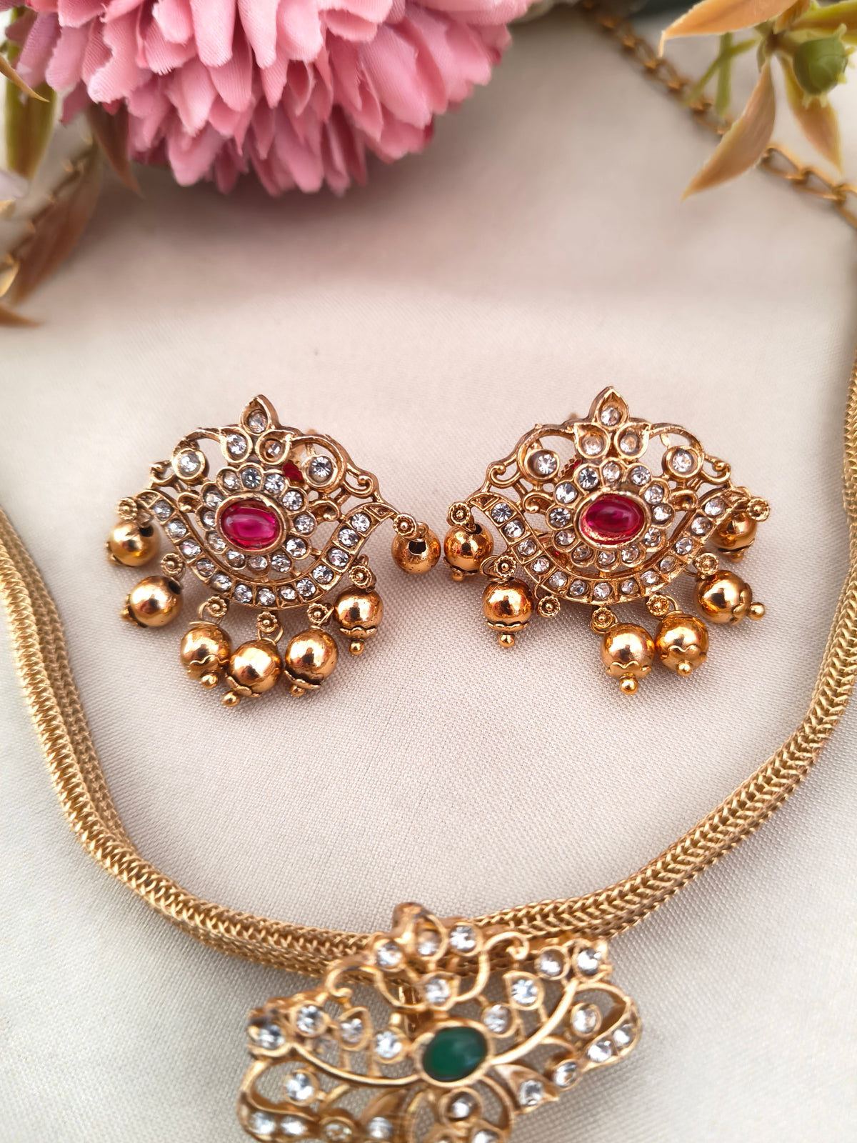 Glam Necklace