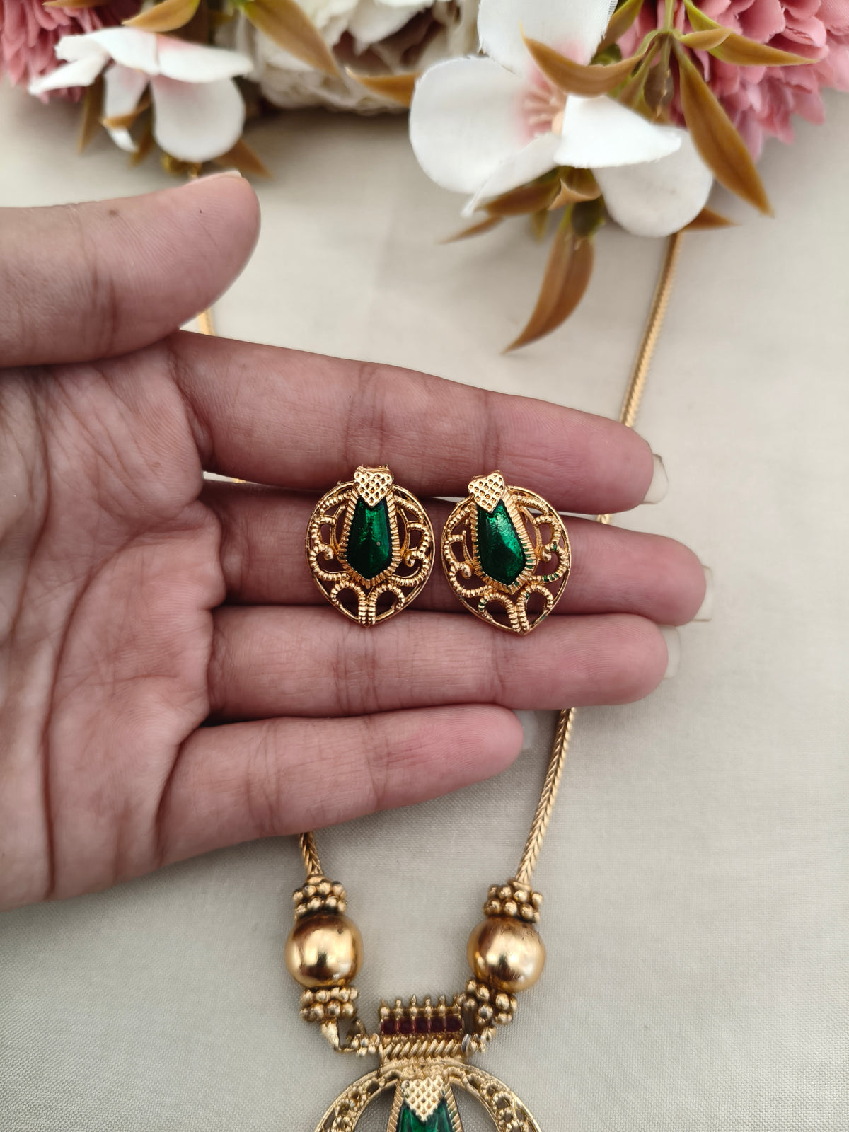 Green Pendant Necklace