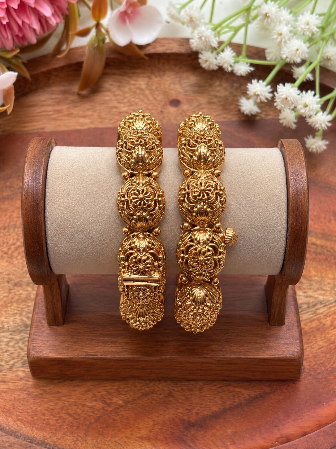 Gold Regal  Kada Bangle (Set Of Two)
