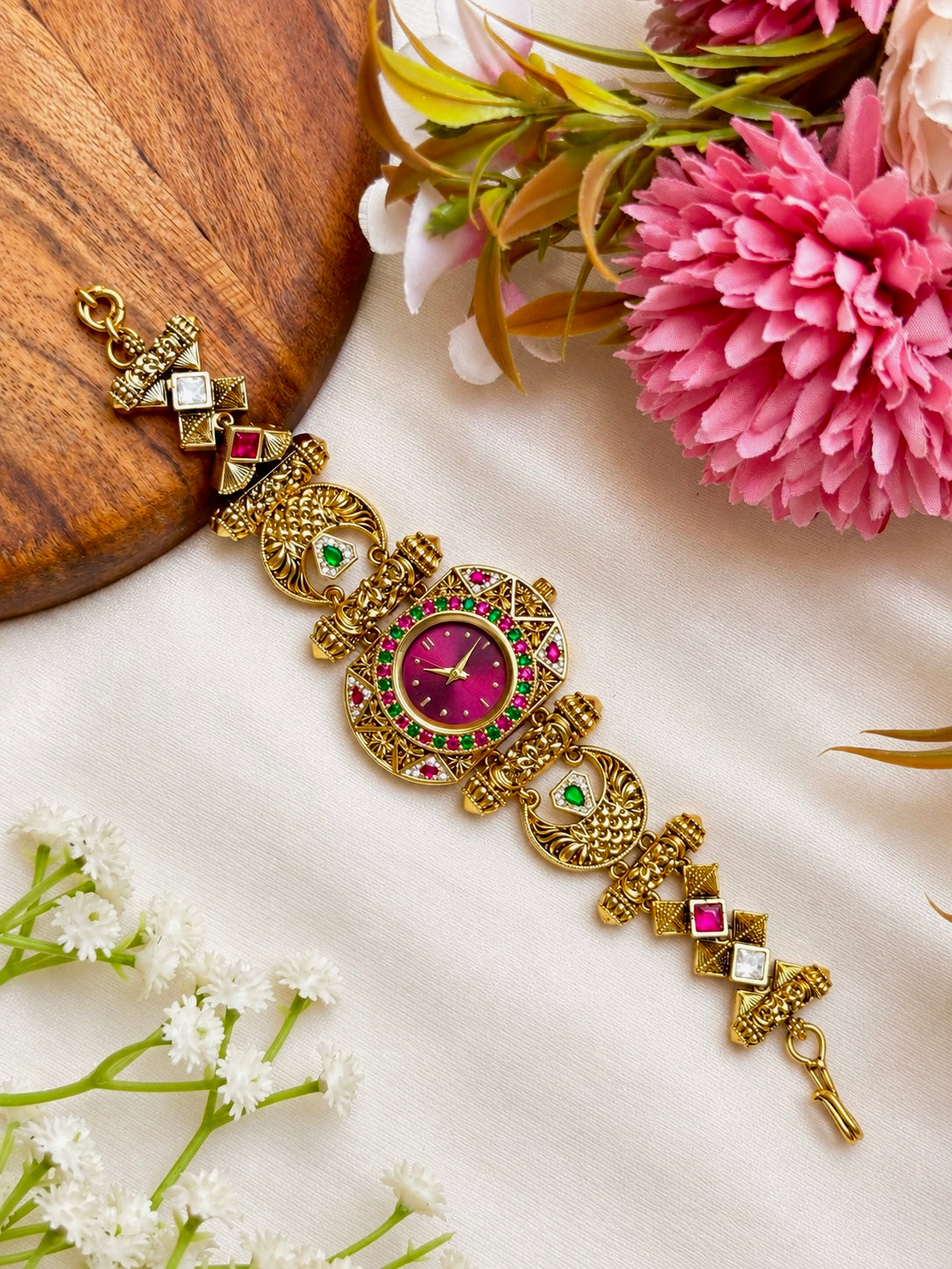 Divyasri Watch
