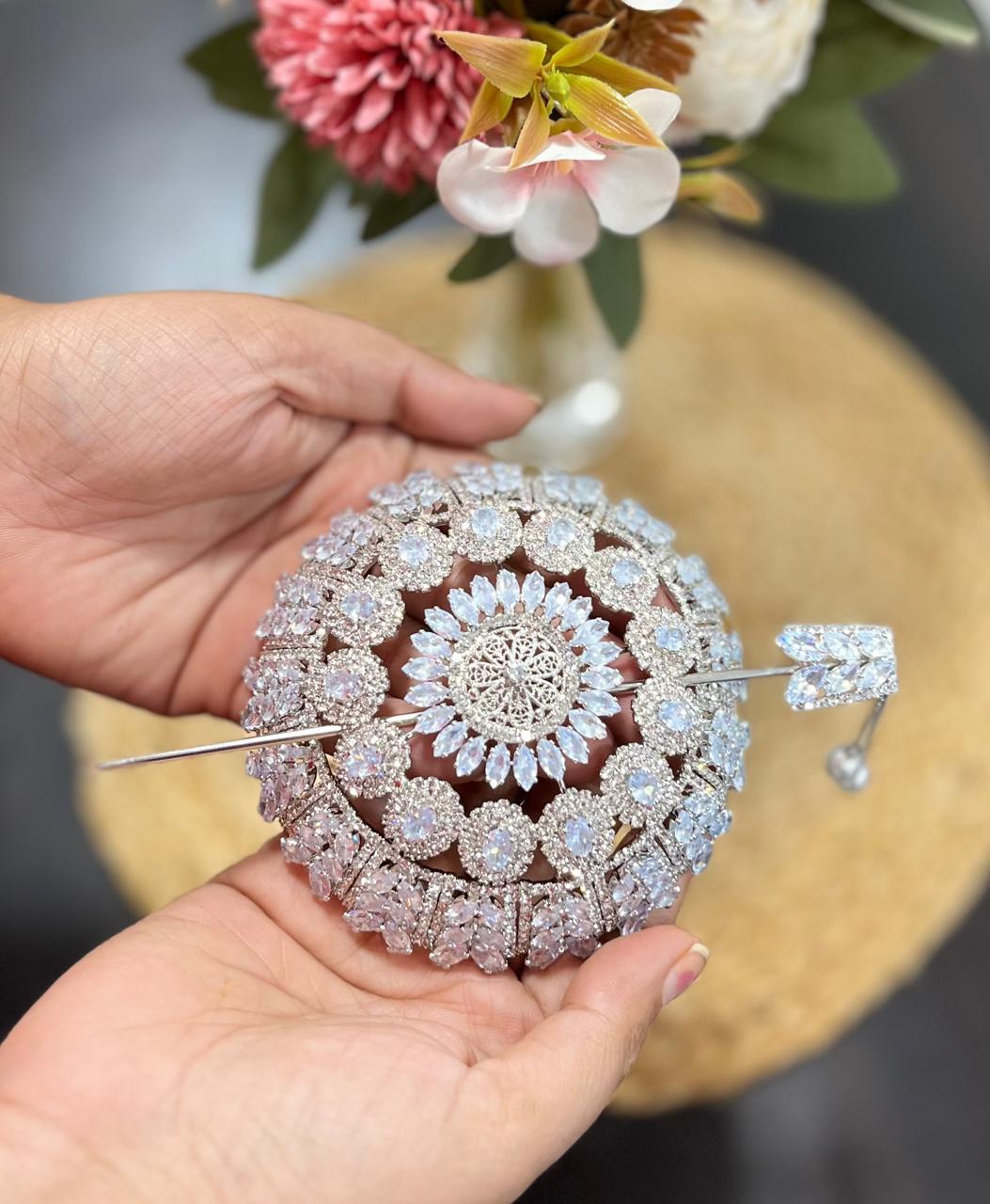 Small SILVER Bun (metal)