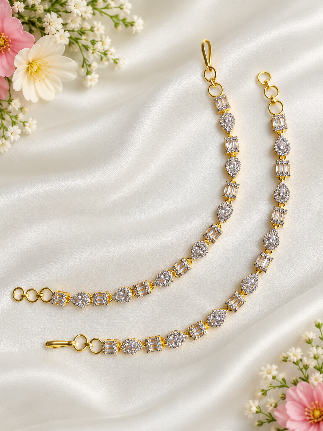 Ear Chain 12