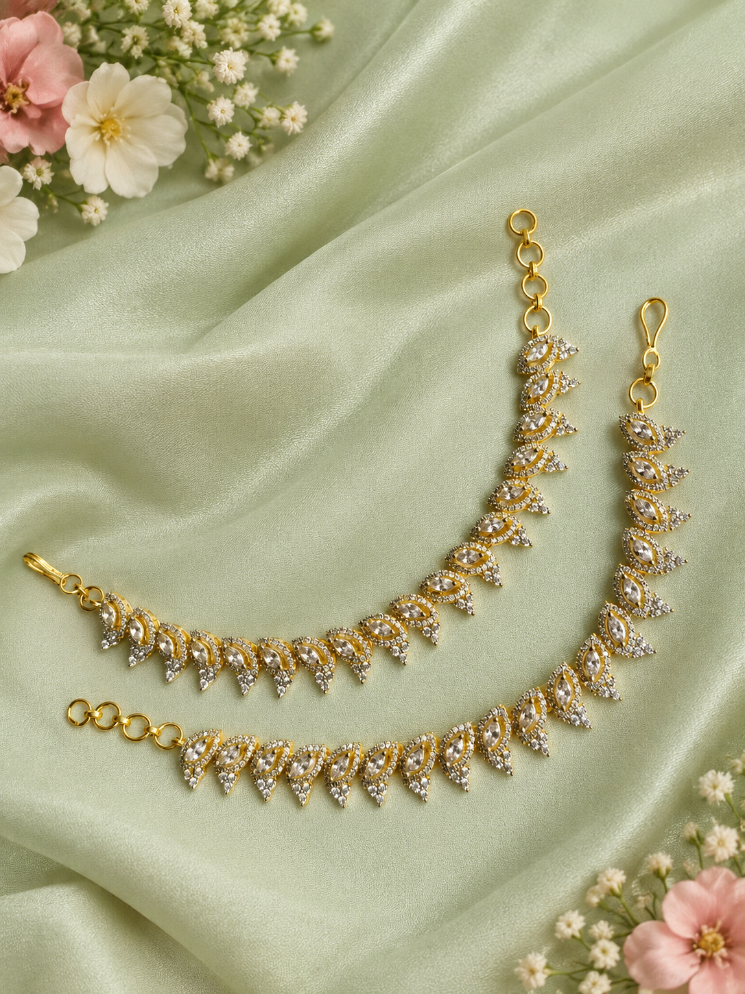 Ear Chain 11