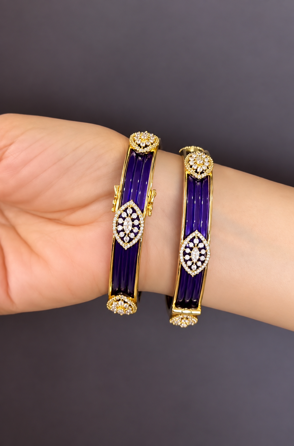Interchangeable bangles A(72 bangles + 2 kadas)