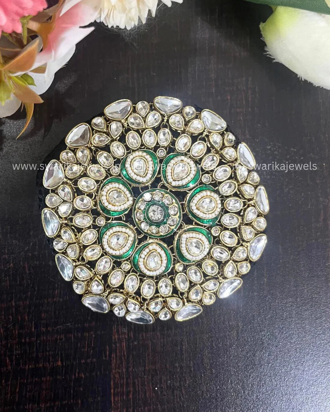 Green Kundan bun Elastic