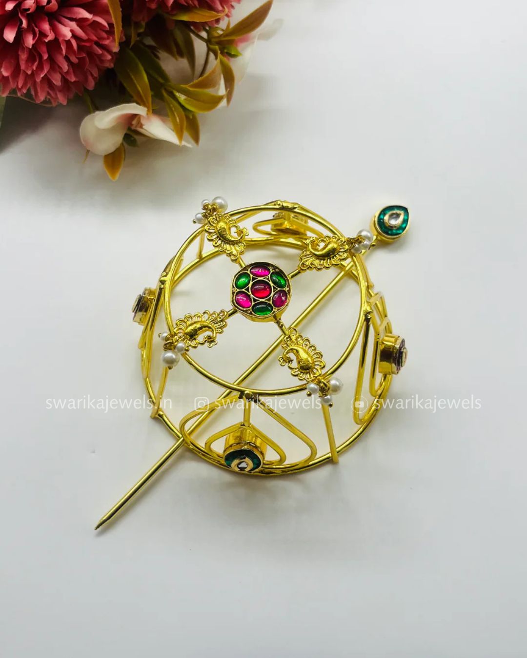 Pink and Green Gold Bun (metal)